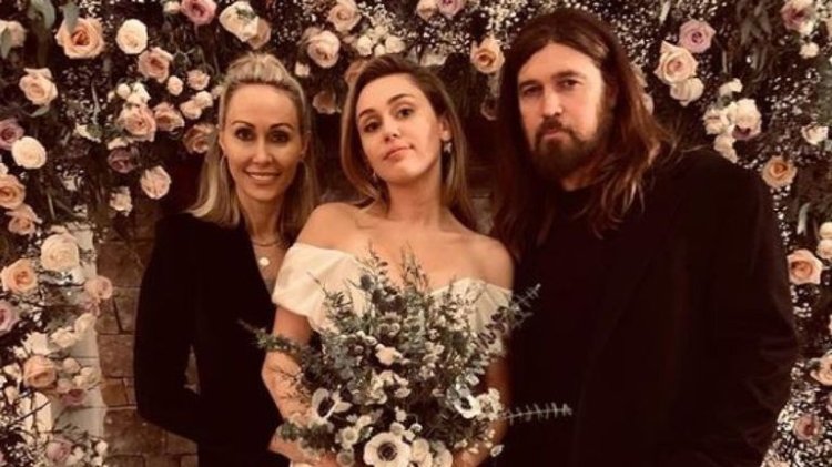Skynews Miley Cyrus Miley Cyrus Wedding 4531884