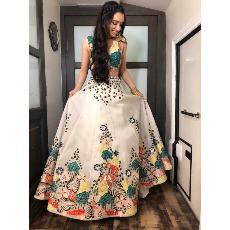 5 Lehenga Ideas That Brides To Be Can Get Inspired