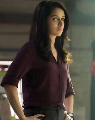 Shraddha Kapoor S Killer Look From Prabhas S Saaho