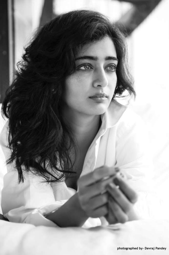 Akshara Haasan 150113048100