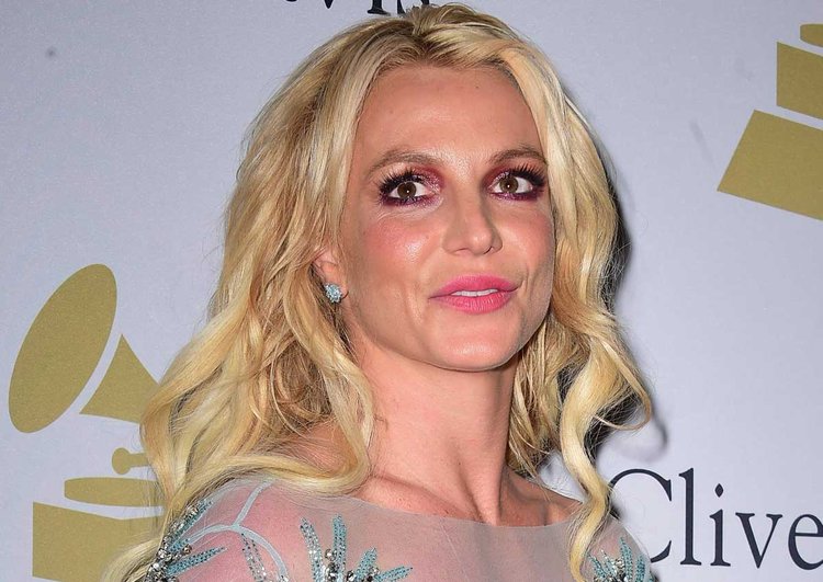 Britney Spears Shoots Some Life Advices On Her Recent Posts - StarBiz.com