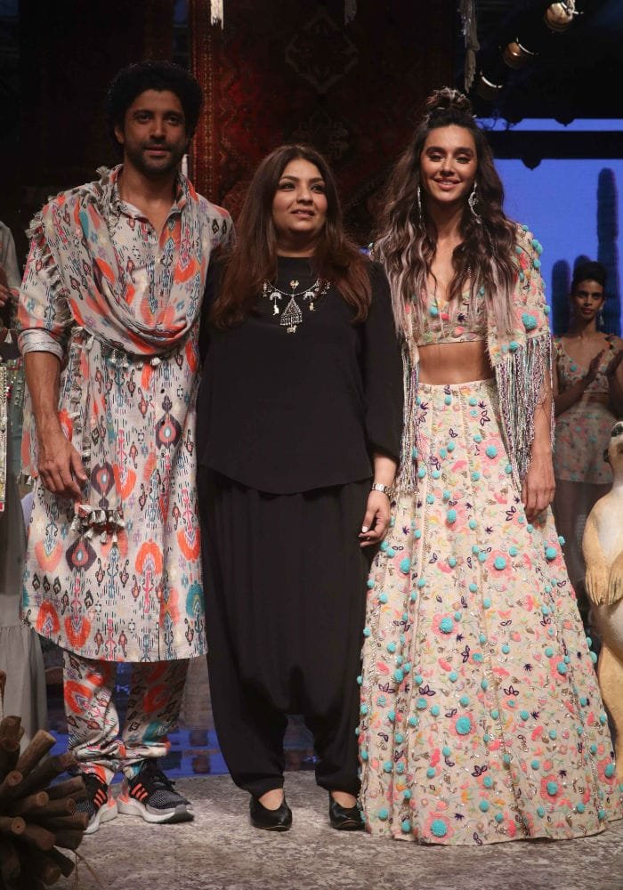 Lakme Fashion Week: Farhan, Shibani Paint A Romantic Love Story