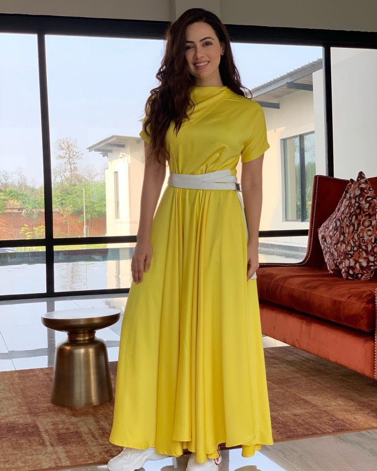 Happy Birthday Sana Khaan4