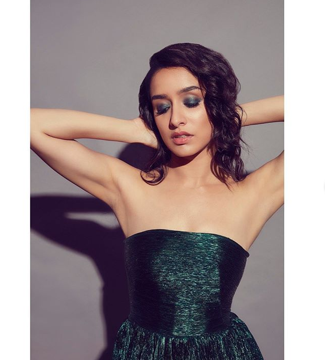 Shraddha Kapoor Spreads Her Captivating Charm In A