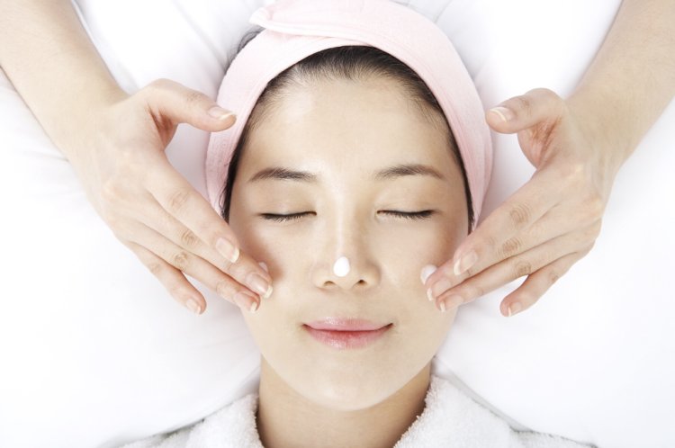 Facial Kits For Women
