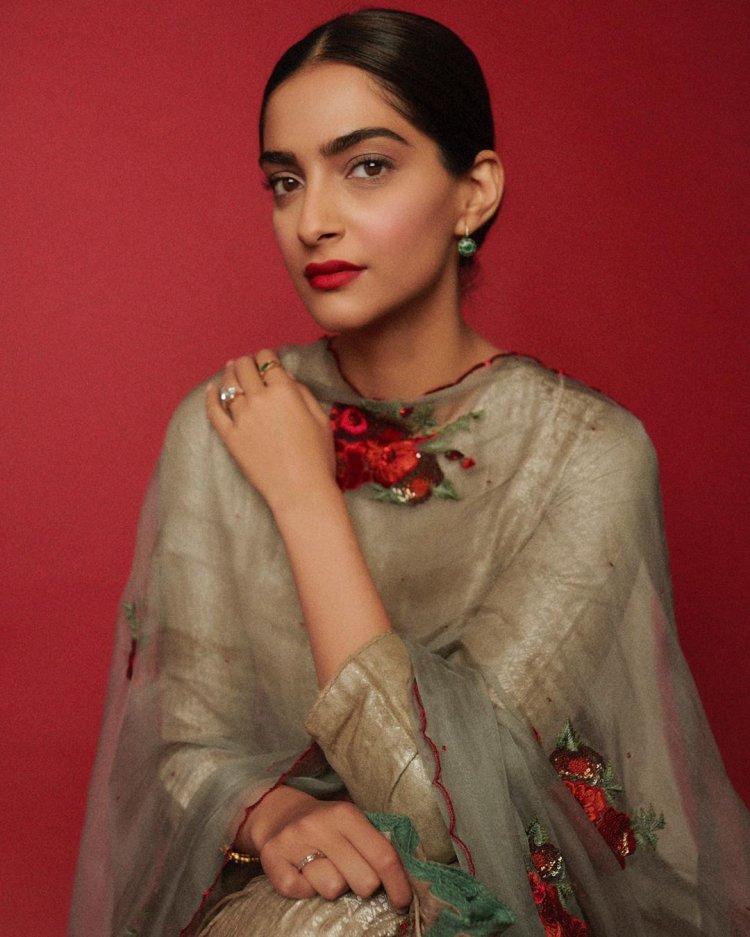 Sonam Kapoor 1