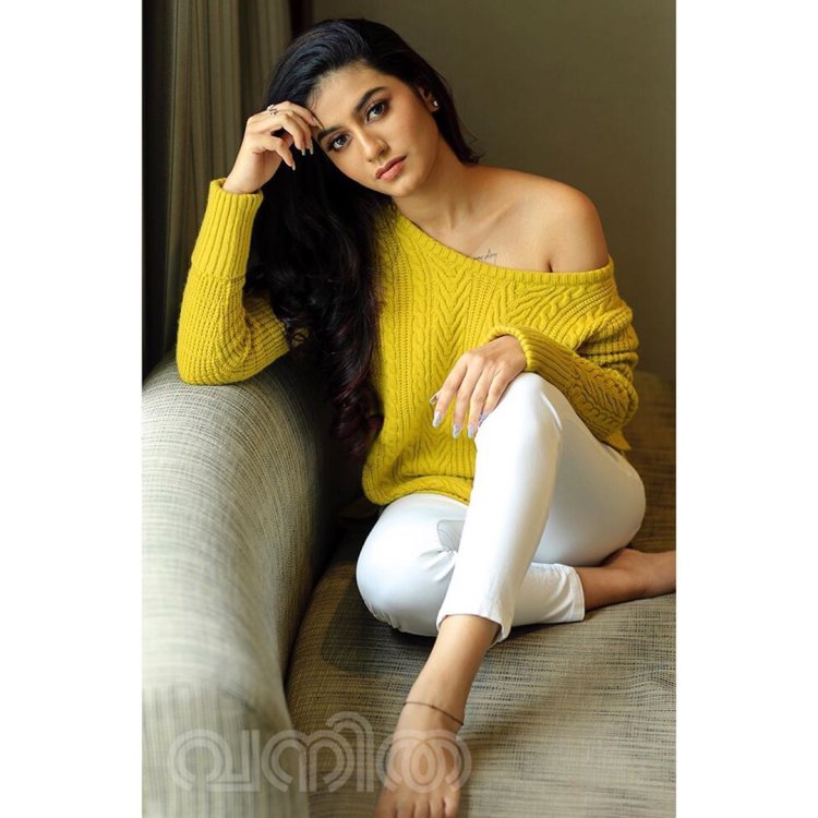Crush Worthy Stylish Photos Of Priya Prakash Varrier