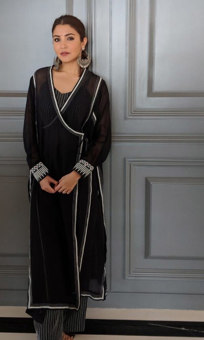 Anushka Sharma Gives Lessons On How To Wear Kurtas
