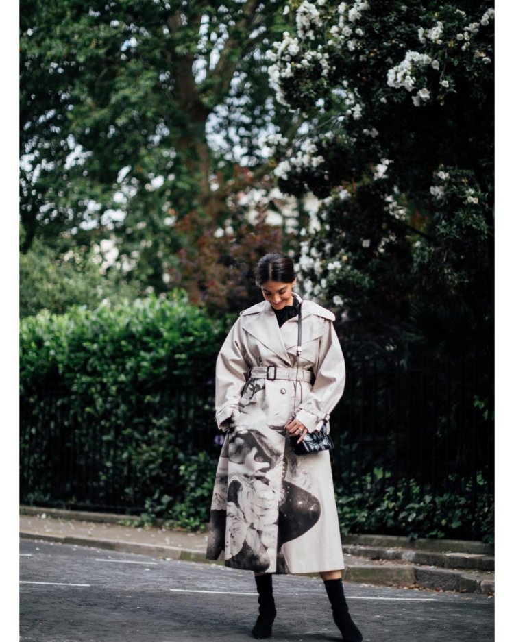 Sonam Kapoor Is The Epitome Of Style And Beauty4