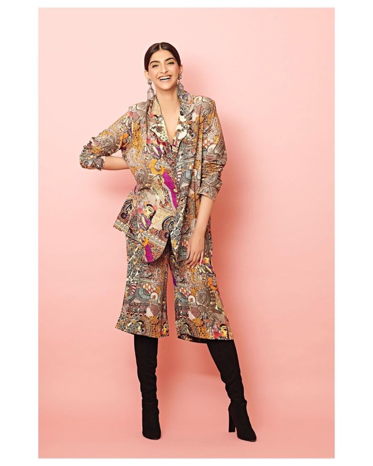 Sonam Kapoor Is The Epitome Of Style And Beauty6