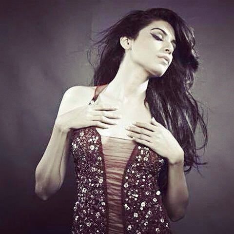 Anjum Fakih Hot Picure