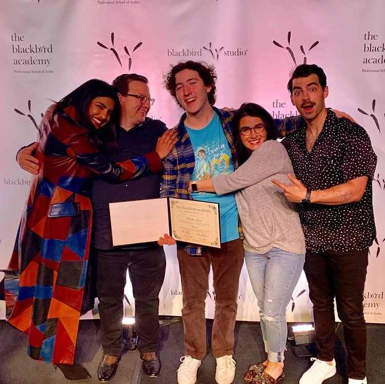 Priyanka And The Jonas 5 7385