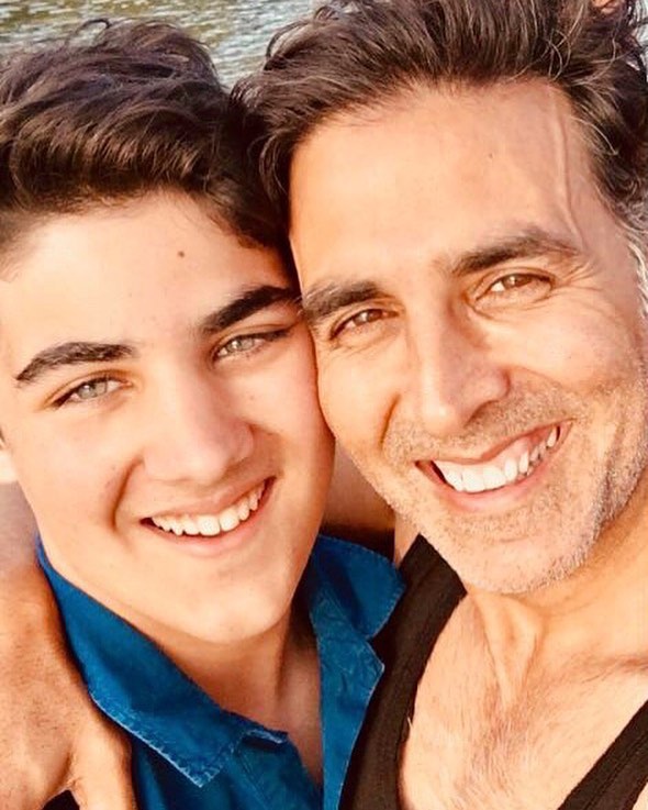 Akshay Kumar Penned Heartfelt Note For Son Aarav On His 17th Birthday ...