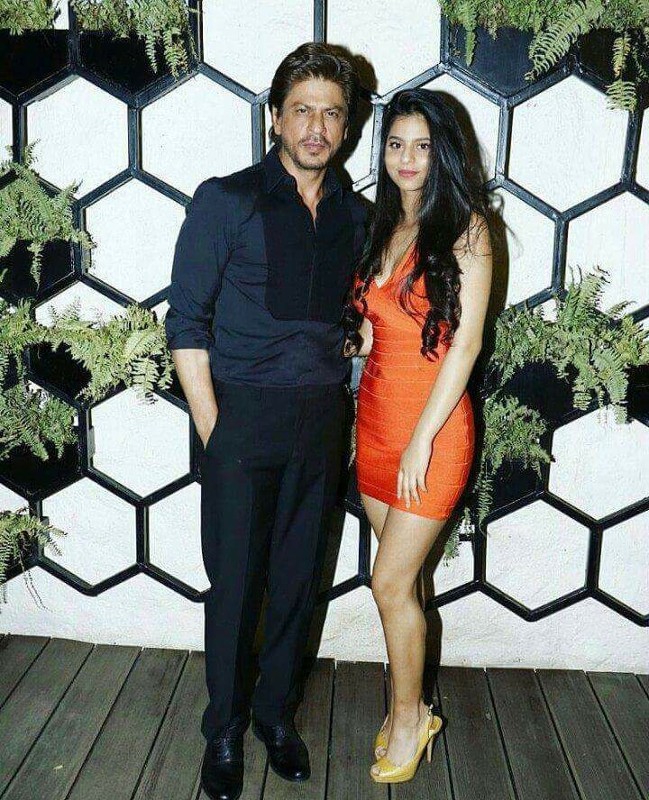 Shahrukhs Daughter Suhana Khan Unseen Pics