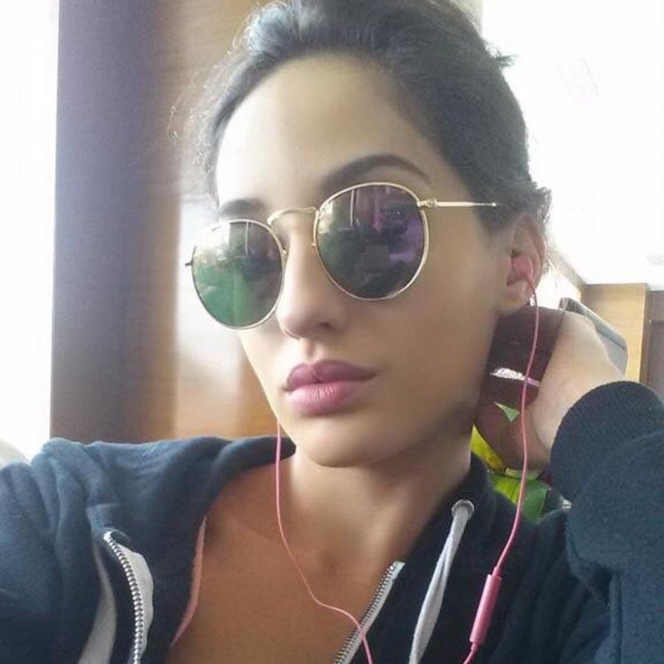 Nora Layover Df75