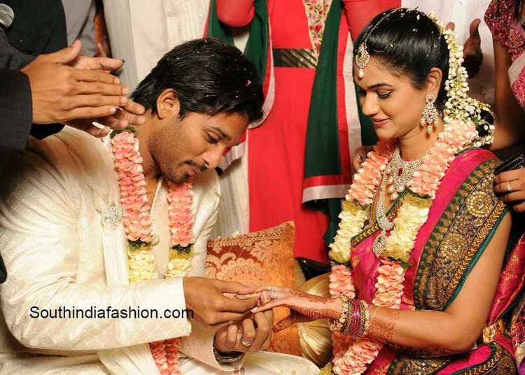 Allu Arjun Sneha Engagement 7869