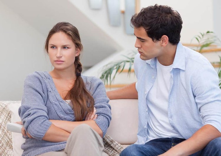 Angry Couple E741