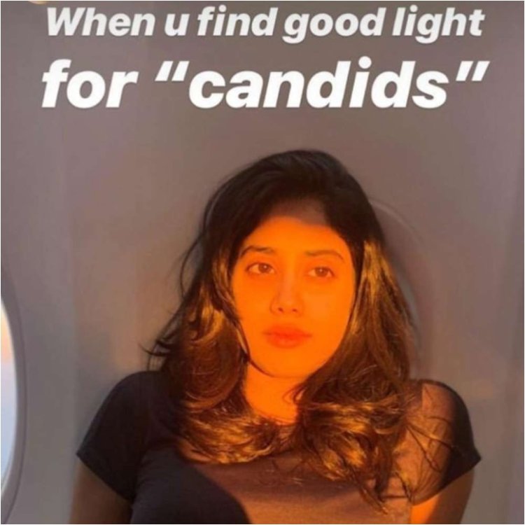 Janhvi Kapoor Shows You How To Click A Flawless Se