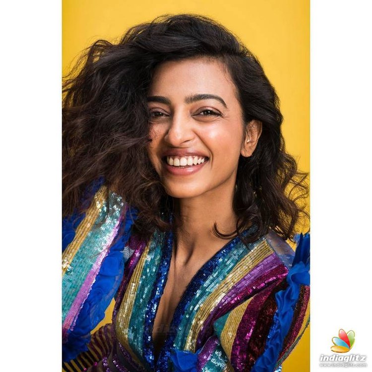 Radhikaapte200719 3 65ad