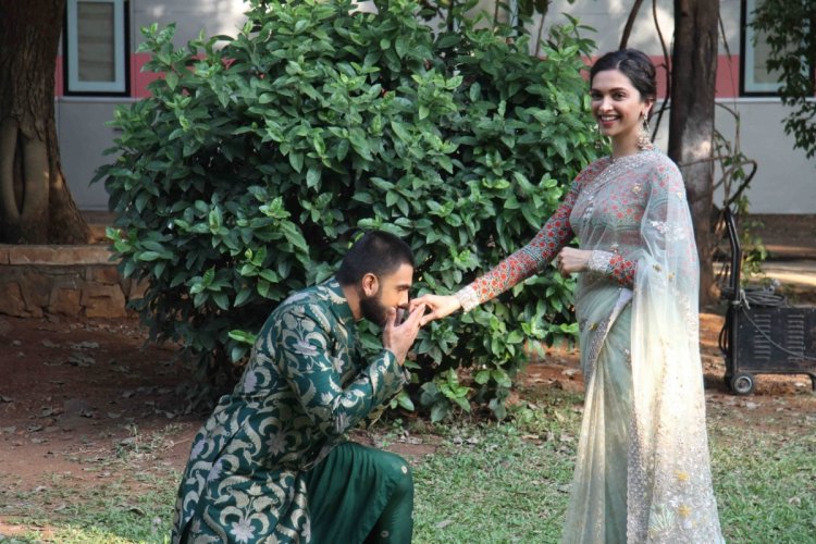 Ranveer Singh And Deepika Padukone Melt Our Hearts