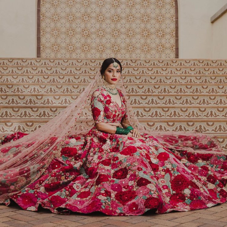 sabyasachi bridal lehenga deepika padukone