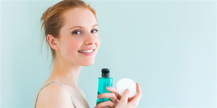 Gel-based makeup remover