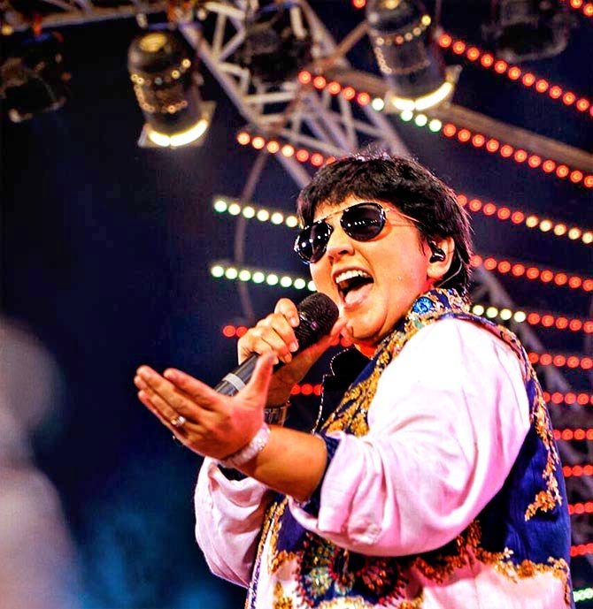 10falguni 3371