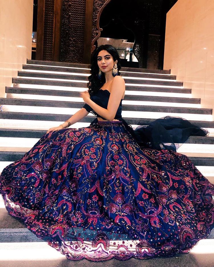 Navratri 2019 Let Bollywood Actresses Show You How