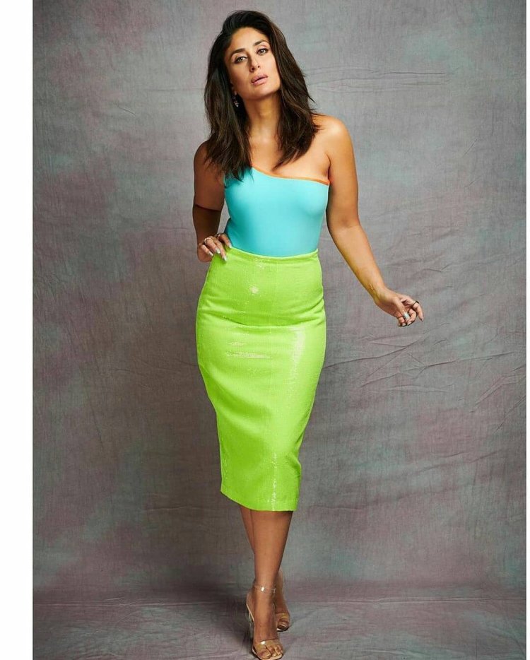 Kareena Kapoor Khan Steps Out In Two Super Stylish