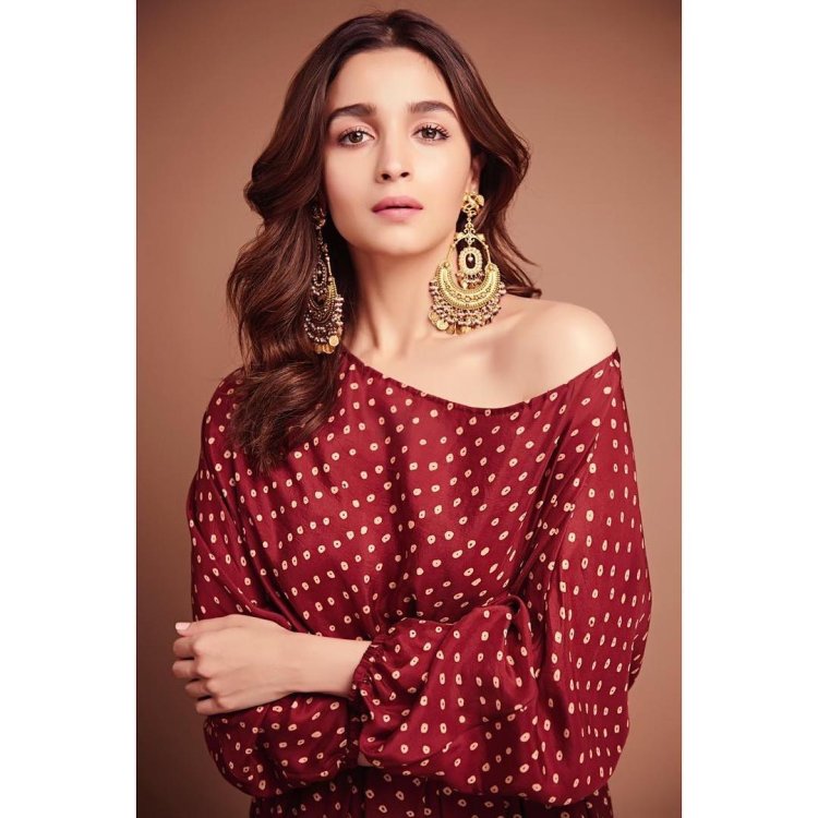 Alia Bhatt Goes A Step Ahead In Comfort Styling As