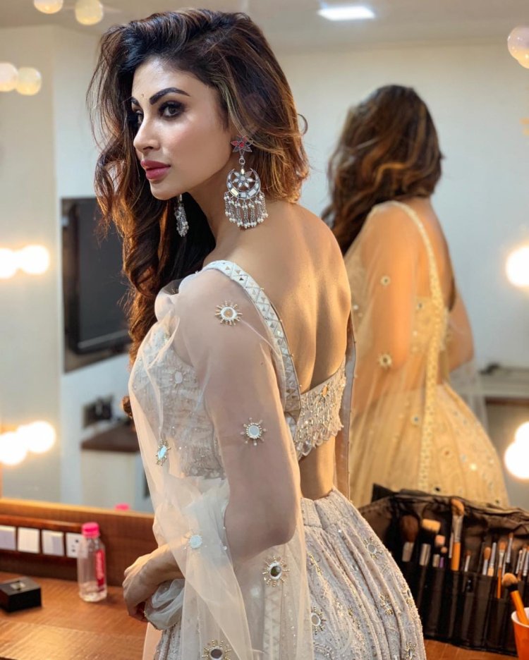Mouni2