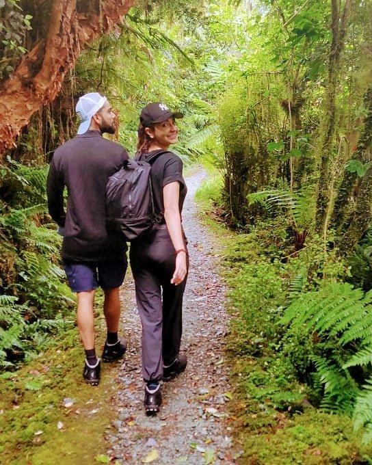Virat And Anushka 2 7420