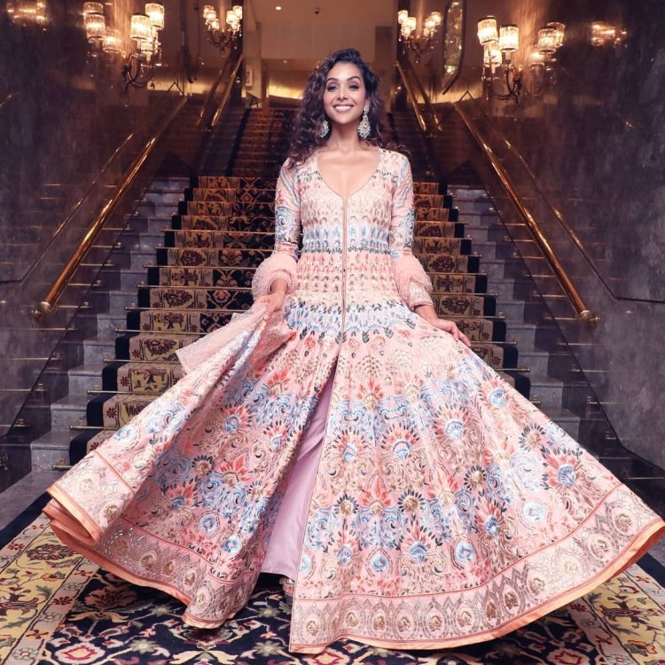 These Photos Of Anupriya Goenka Prove She Is A Rea