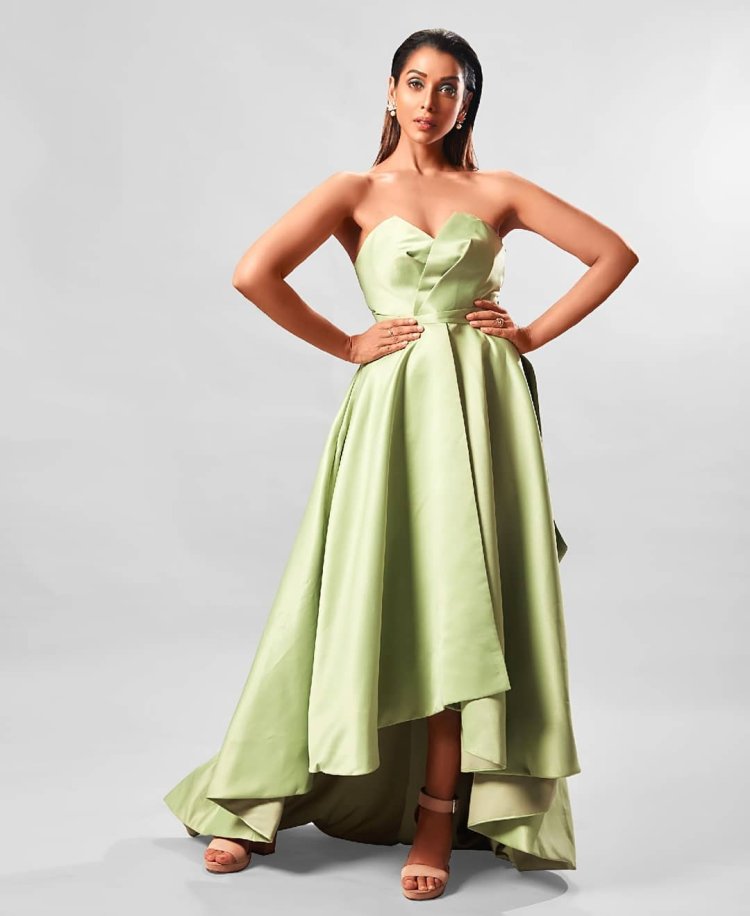 These Photos Of Anupriya Goenka Prove She Is A Rea