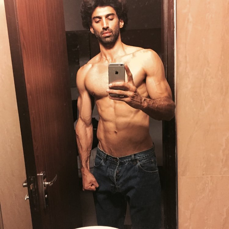 Bollywood Actors Shirtless Selfies6 Ff8f