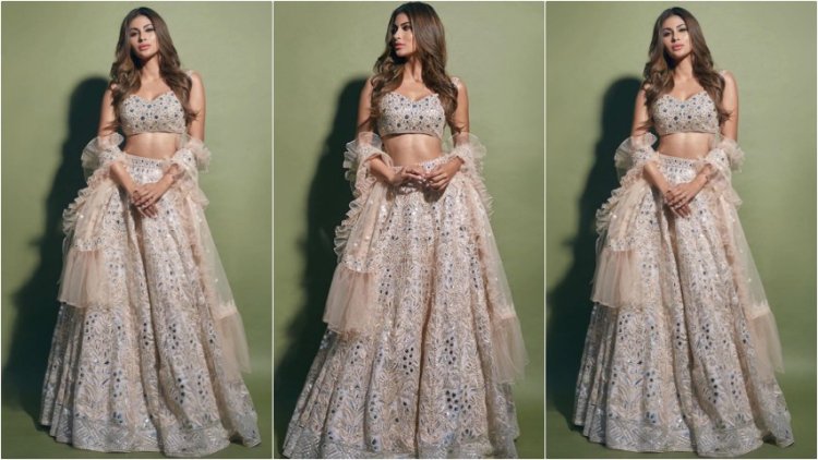 Keep All Eyes On You With This Mouni Roy Floral Le