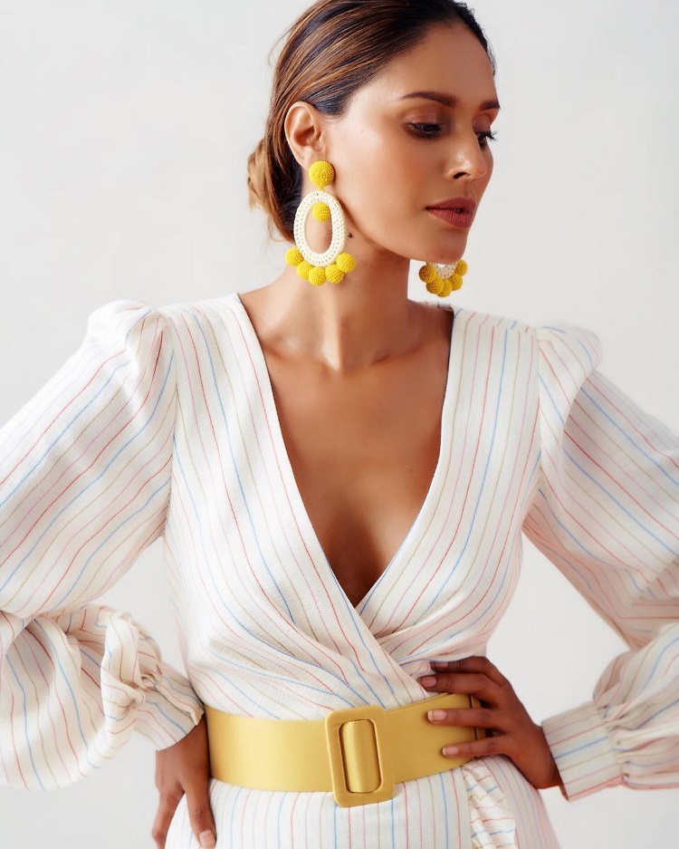 Ujjwala Raut owns the perfect body measurement 