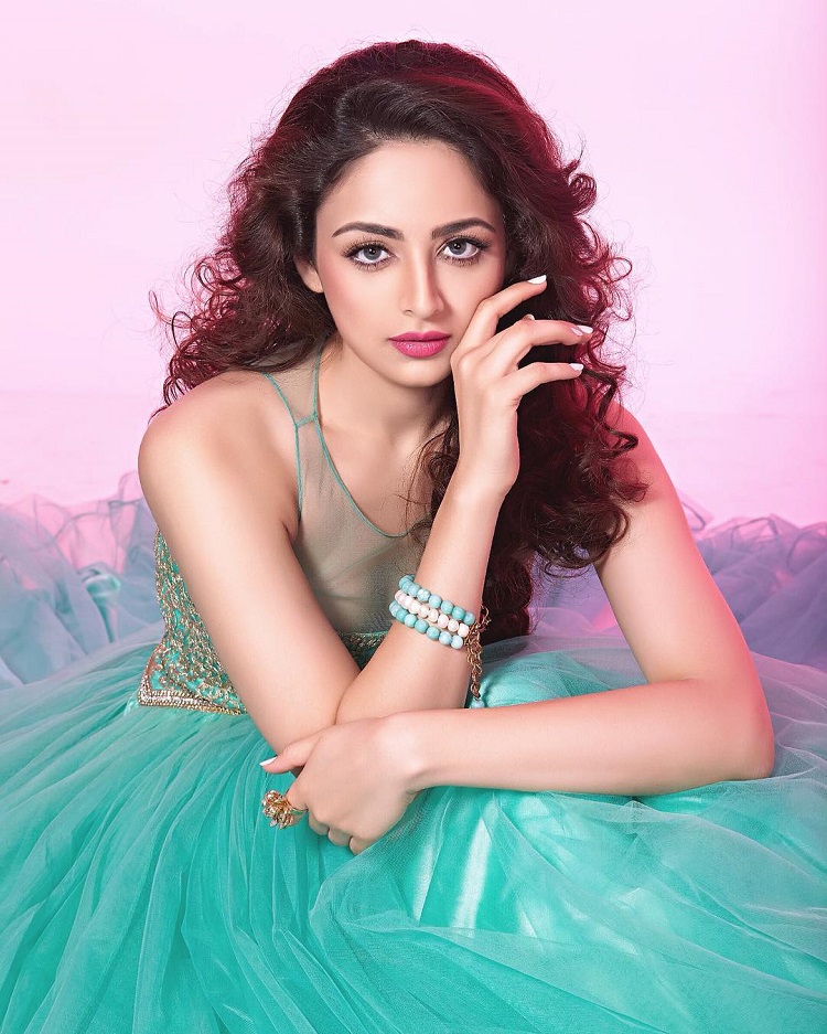 Zoya Afroz