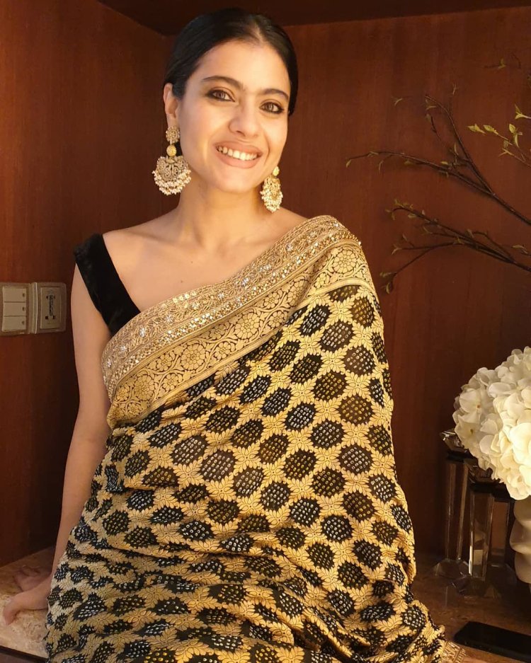 5 Gorgeous Saris That You Can Steal From Kajol To