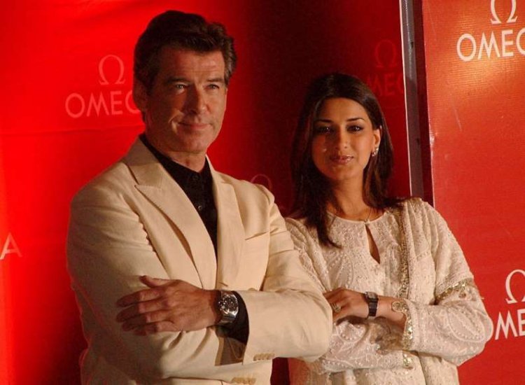 20 Precious Moments Of Hollywood And Bollywood Sta