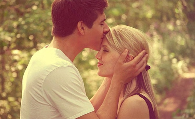 A kiss on Forehead shows the respect to your lover