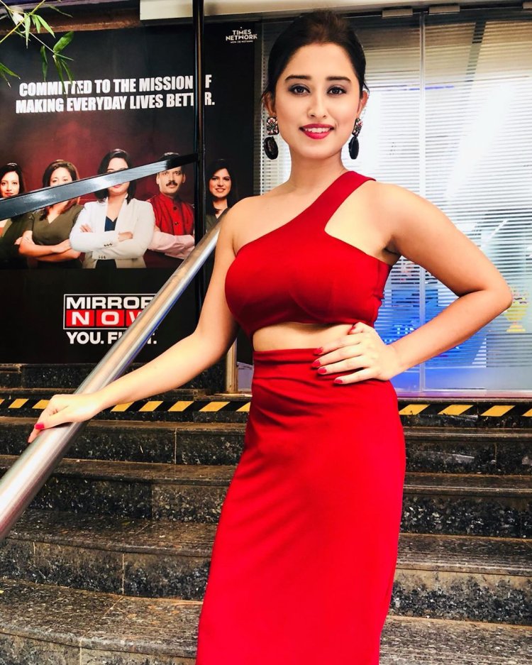 Former Bigg Boss Contestant Makeovers That Are Bou