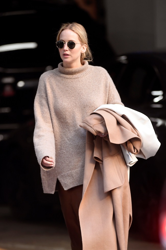 Jenifer Lawrence when leaving her private jet for the wedding 