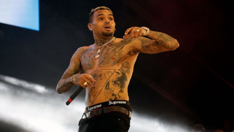 Chris Brown 90b2jh