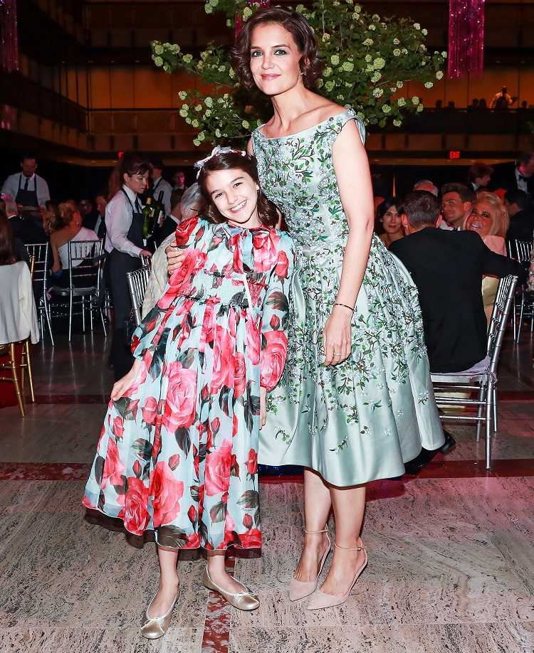Suri and Katie Holmes Looks fabulous in floral dresses