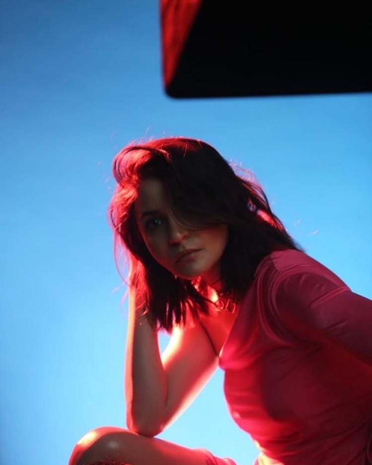 Bollywood's Most Controversial Tweet: Anushka Sharma