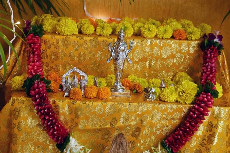 Amitabh Bachchan Diwali Puja At Home For Diwali Wi