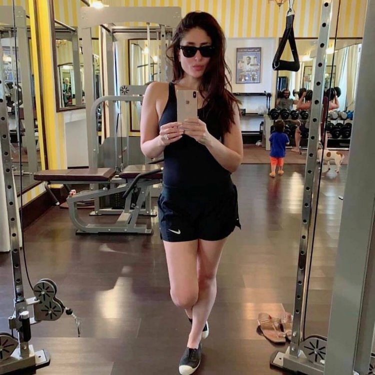 Kareena1