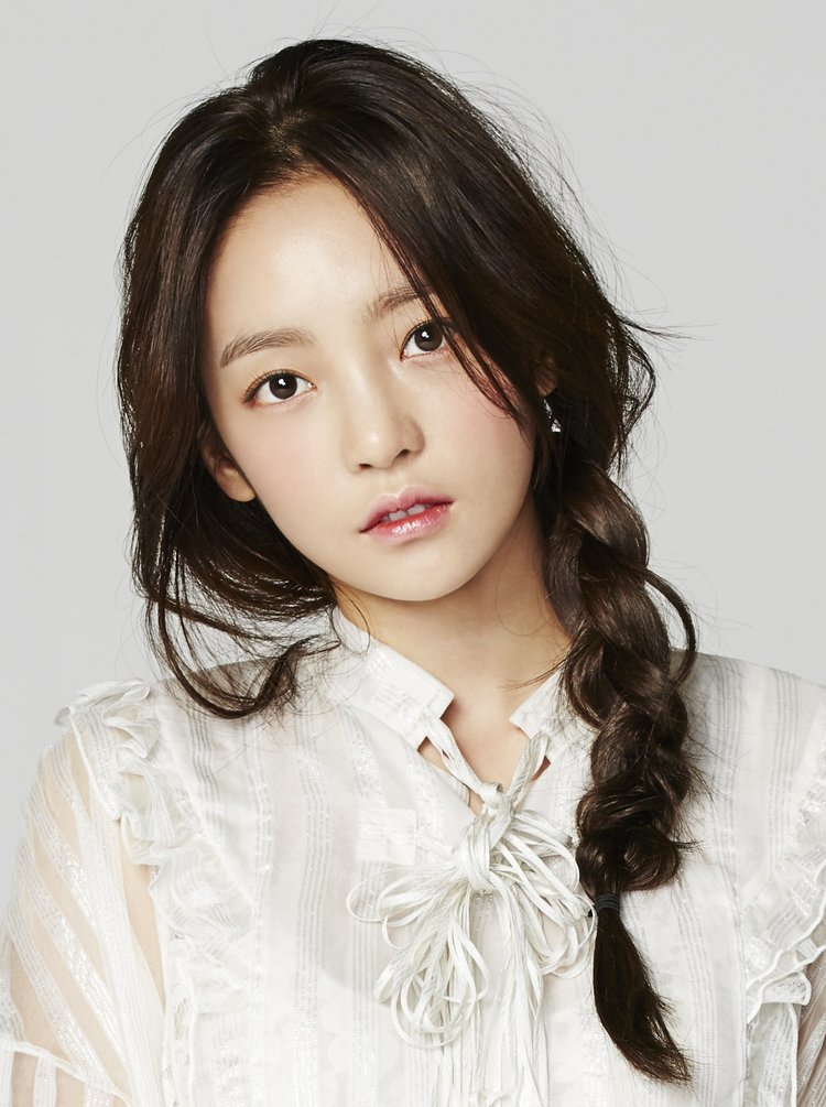 Korean Idol Goo Hara Found Dead At Her Home, Police Suggests It Was A