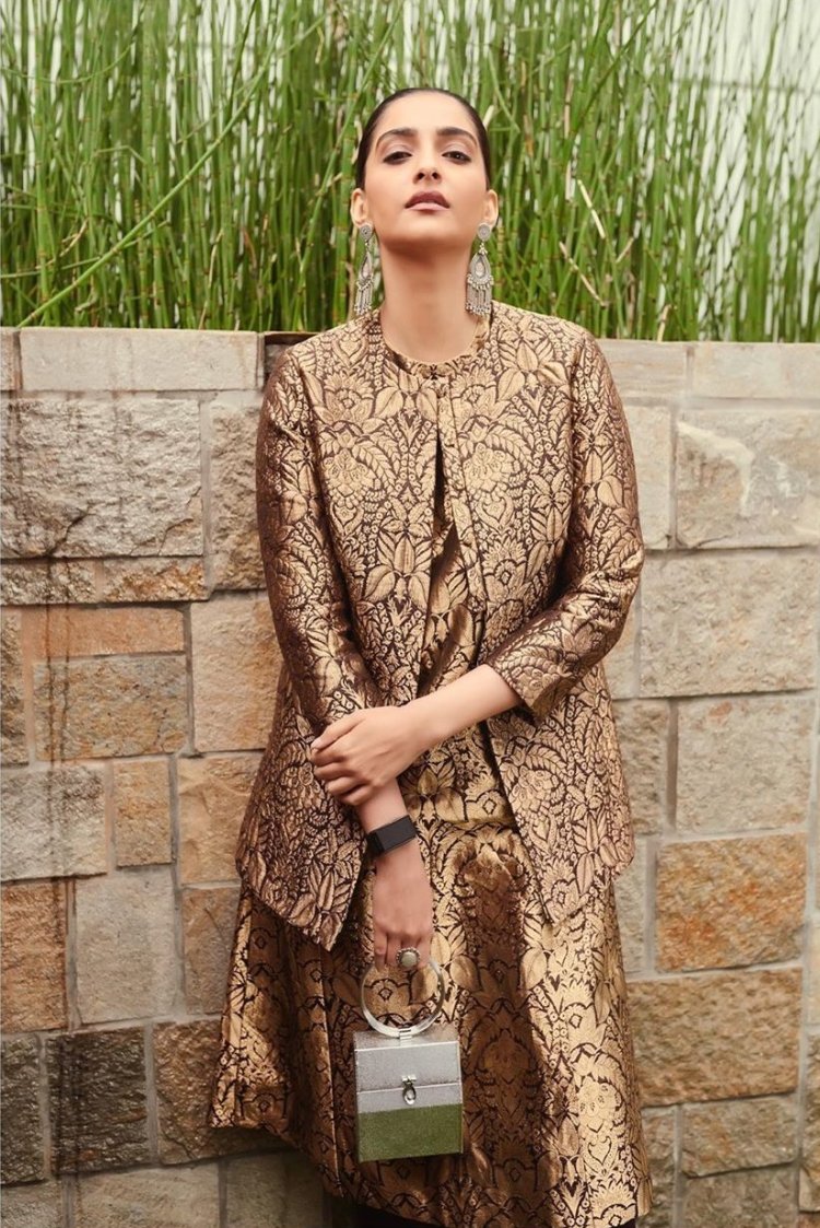 72767955 101384551320579 6960913940146479221 N